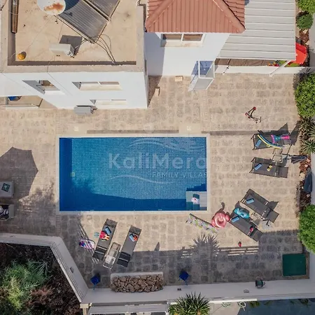 Maddie * Πρωταράς