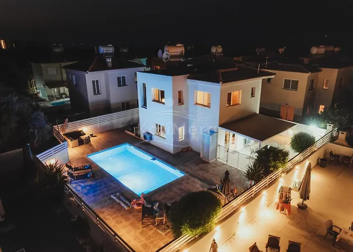 Maddie * Πρωταράς